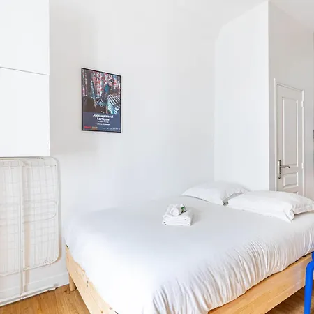 Апартаменты Guestready - Modern Hideaway Close To Top Sights